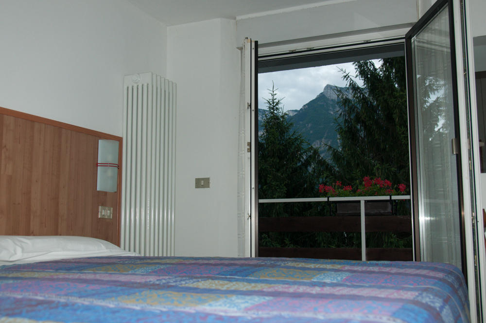 Hotel Dolomiti Levico Terme Eksteriør bilde